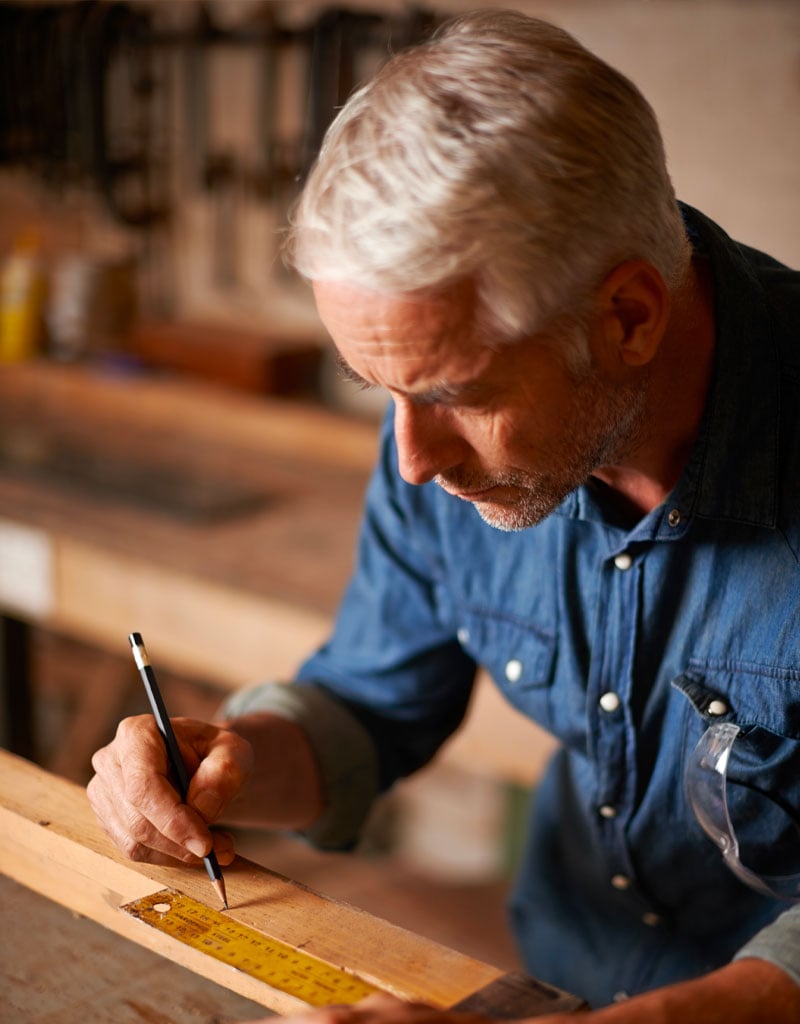 A&A Pro craftsman finishing a home interior project